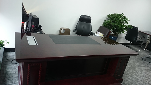 皮新彩家具維修貼膜