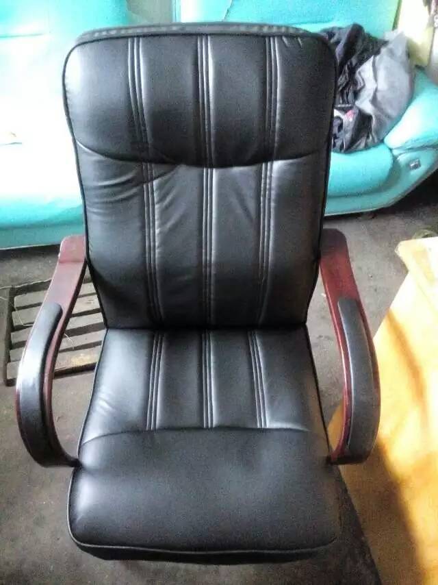 綏化皮新彩家具維修